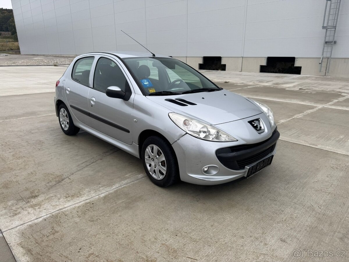 Peugeot 206 + Nová STK Originál 141000 km