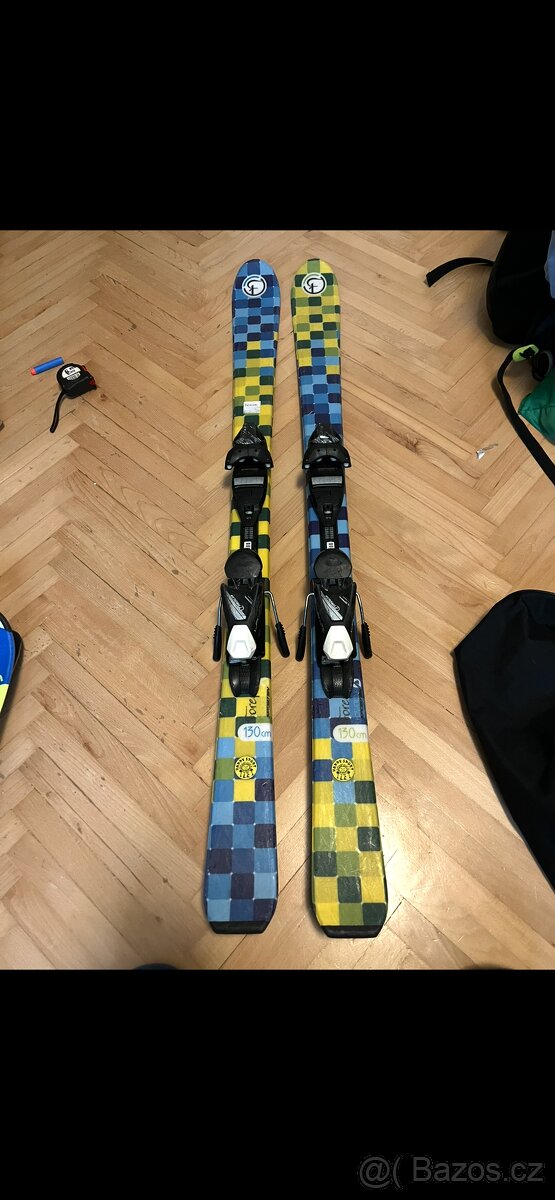 Dětské lyže 130cm