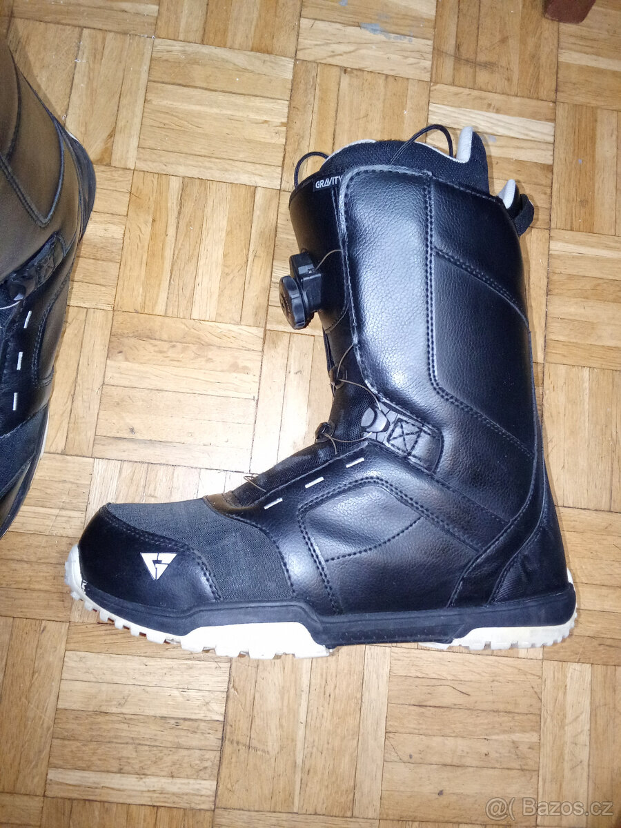 boty na snowboard, gravity vel. 46 (utahovací kolečko)