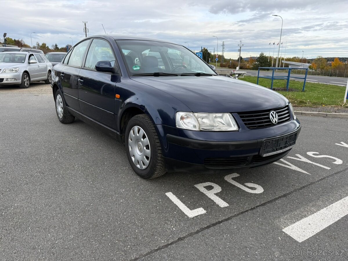 VW PASSAT 1,6 mpi