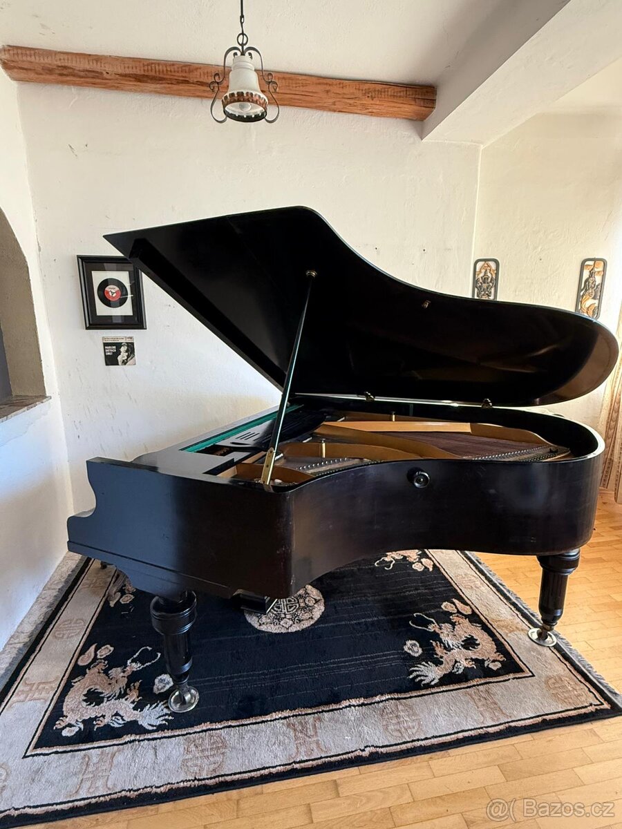 Klavír/křídlo A. H. Francke