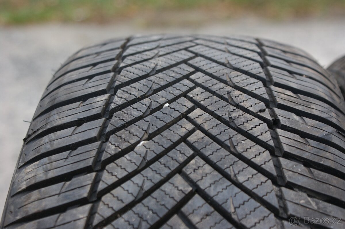 2ks zimnich pneu Tracmax X-Privilo S130 195/50R16 88V 2x8mm