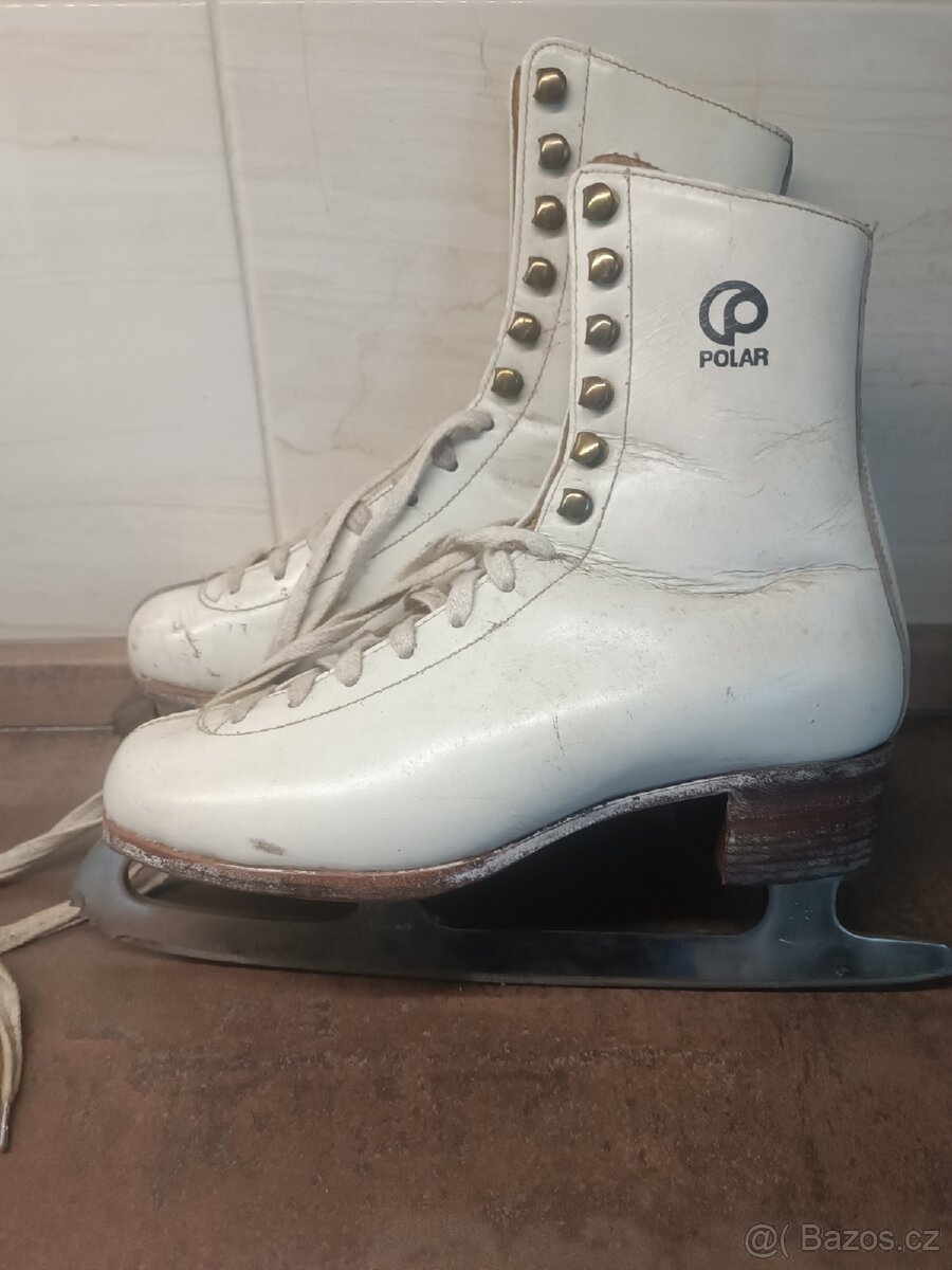 Dívčí holčičí zimní lední brusle vel. 35