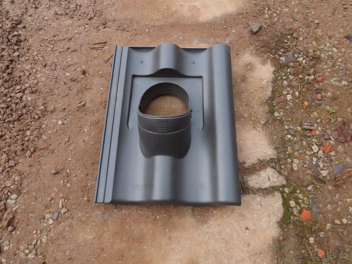 Prodám průchozí tašku na krytinu MAX7° černou