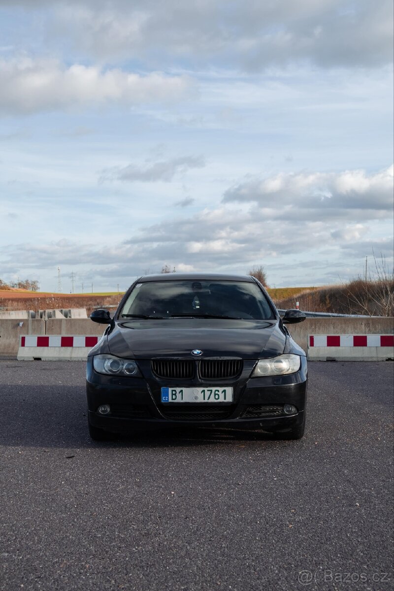 BMW E90 320i 110kW