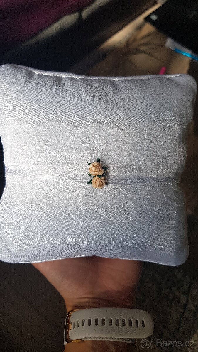 Polstarek na prstynky