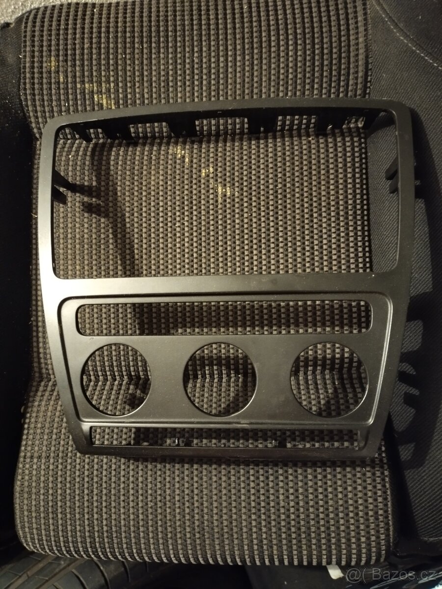 Rámeček rádio Octavia