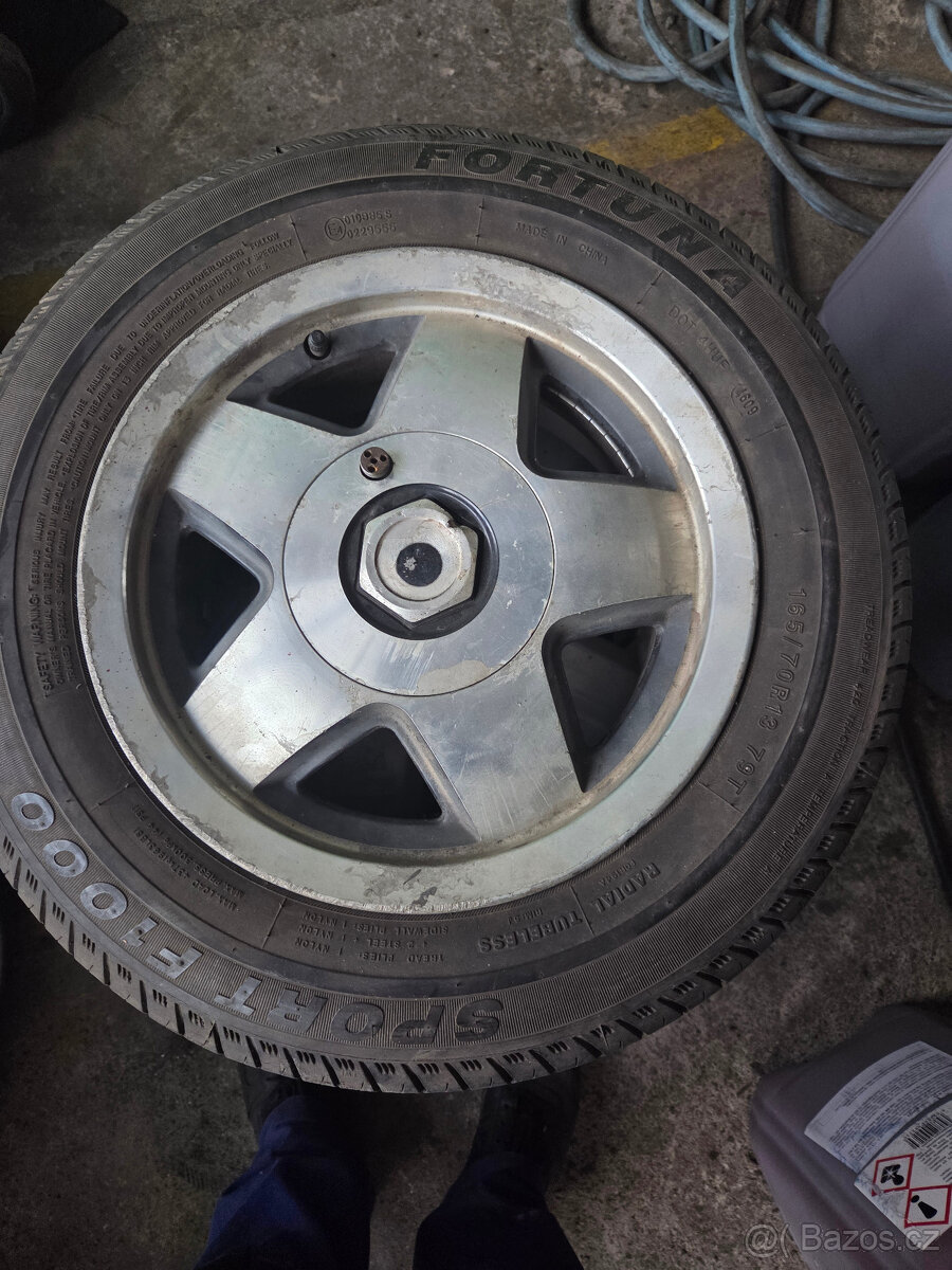 14" Alu Ronal,4x100 s pneu