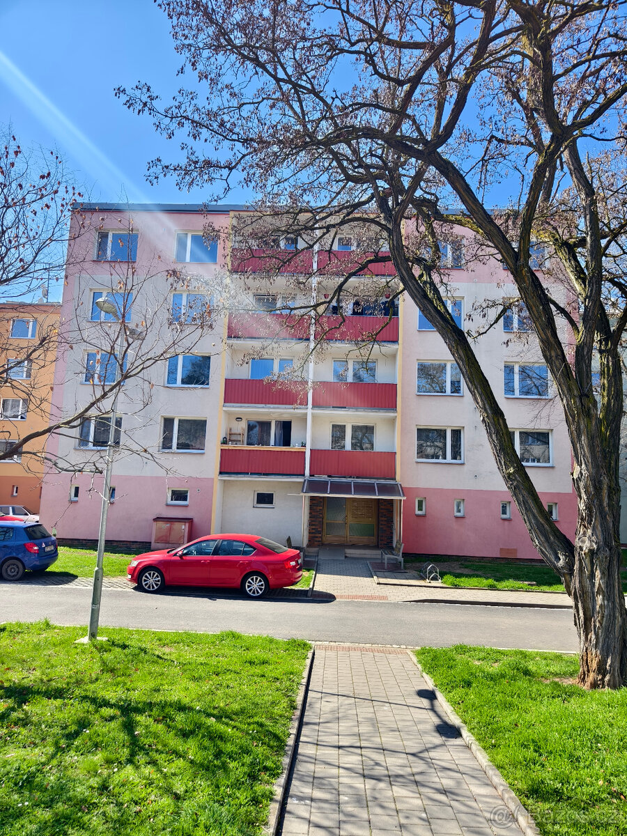 pronájem bytu 3+1 Hulín