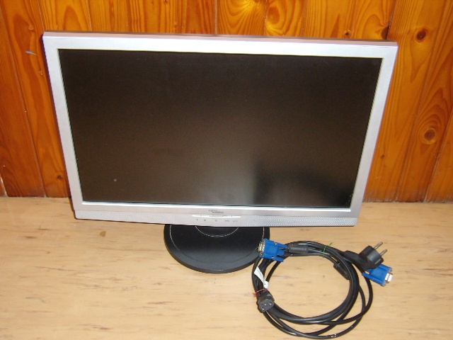 Prodám LCD MONITOR FUJITSU-SIEMENS 22" (56cm)