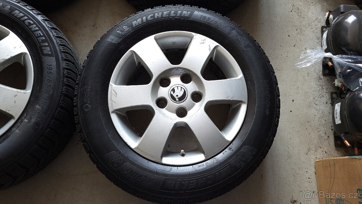 Orig. zimní ALU kola 15" 5x112 Škoda Octavia 2 - levně