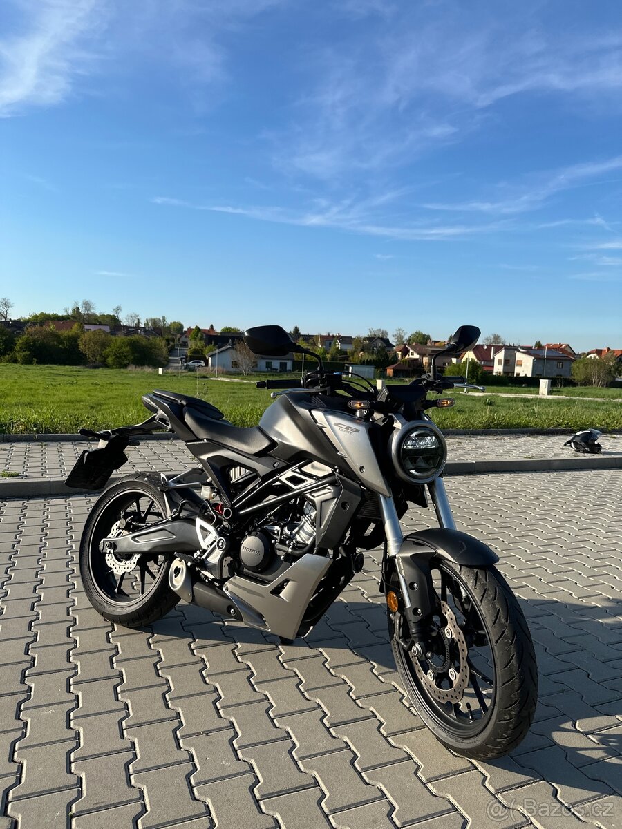 Honda CB125r - 9720km