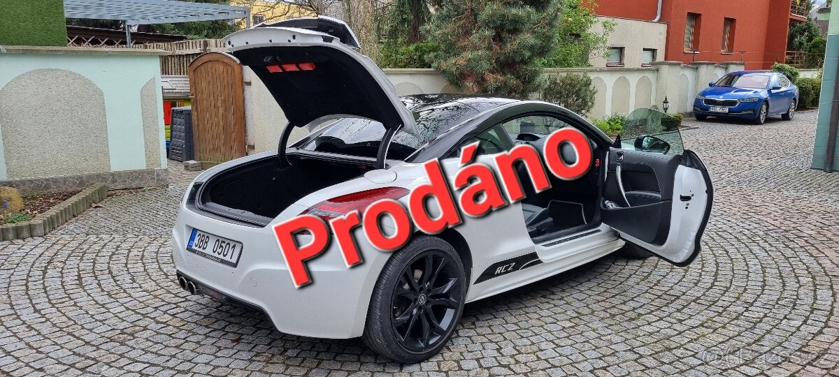 Peugeot RCZ