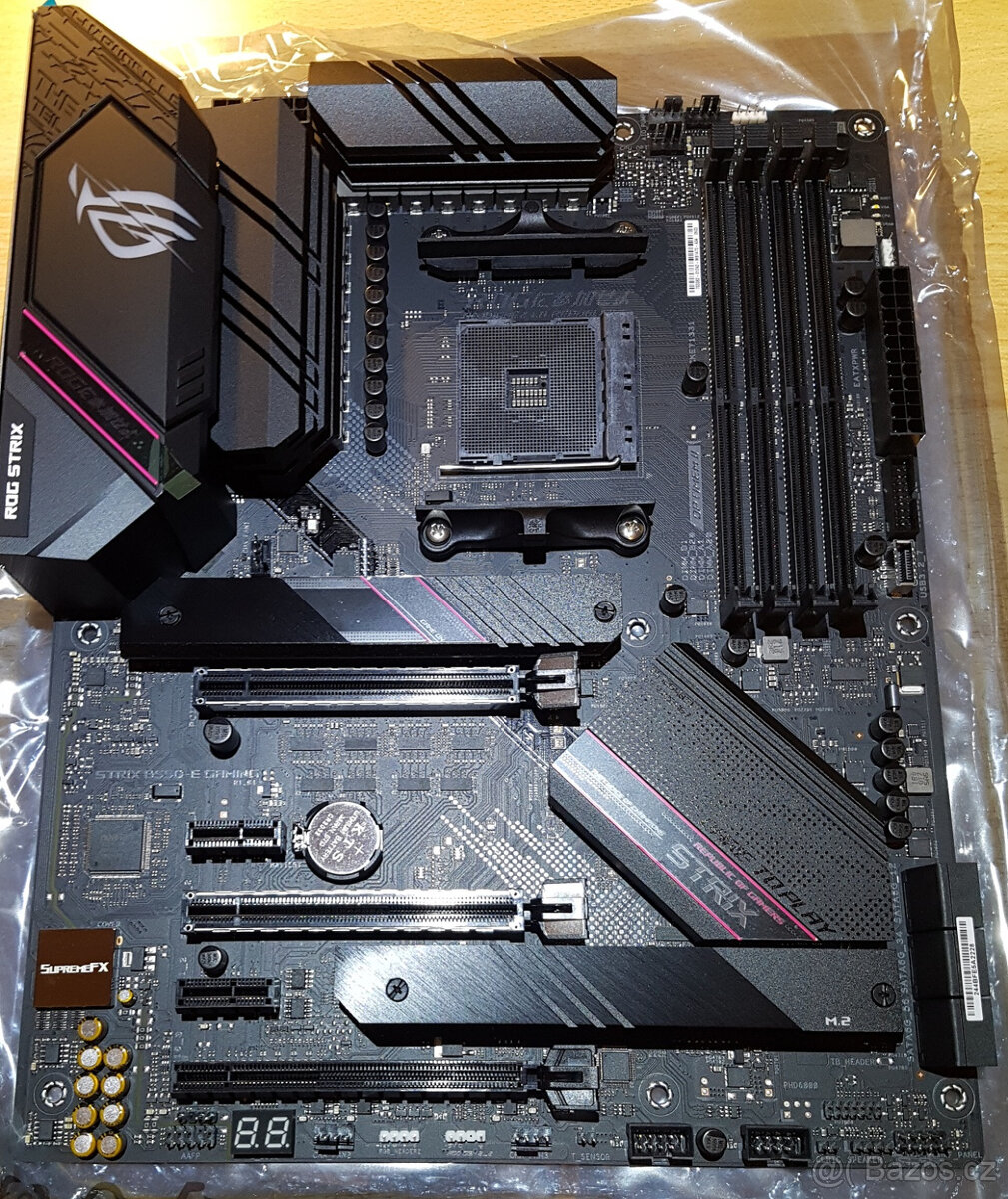 AM4 základní deska ASUS ROG STRIX B550-E Gaming