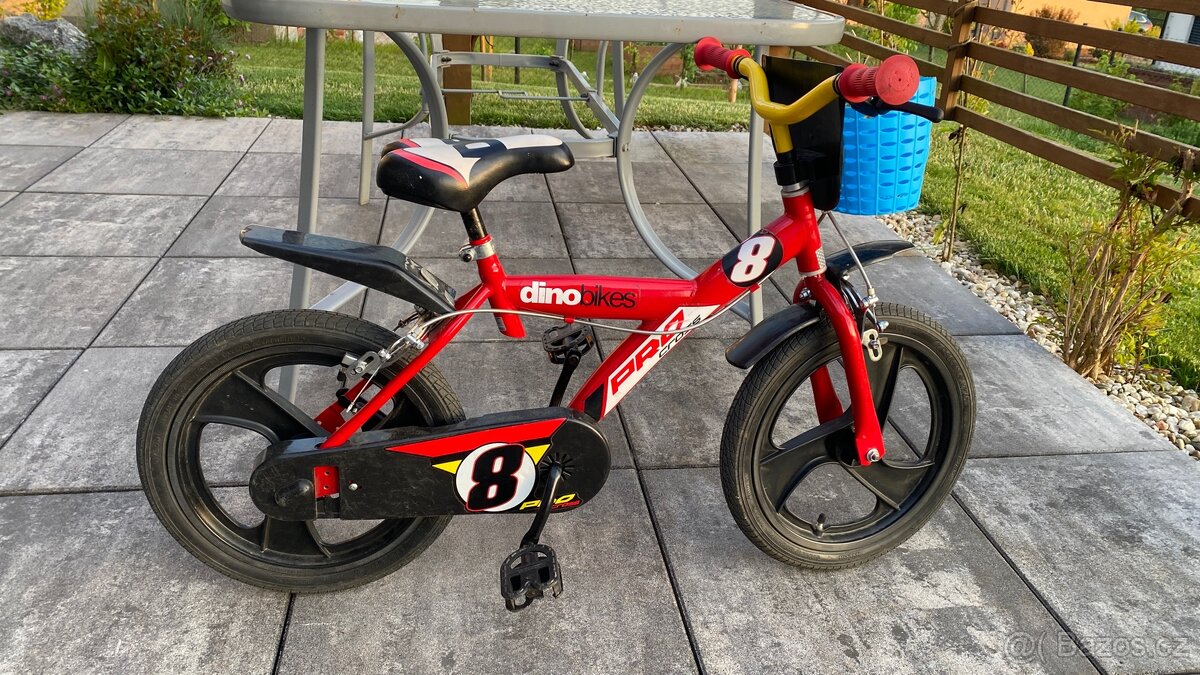 Dětské kolo 16