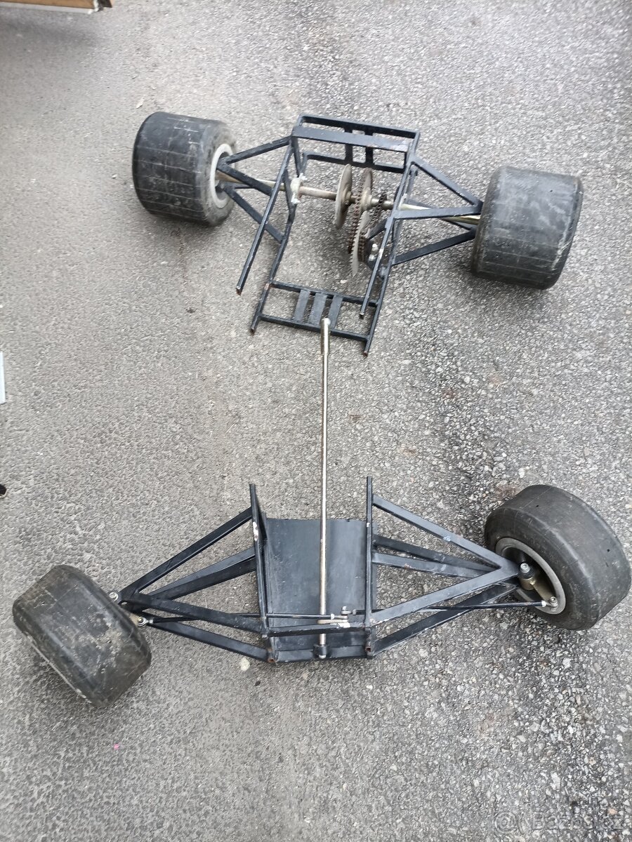 Motokára