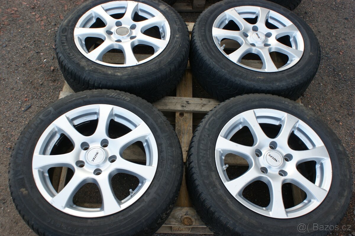 R16 alu kola Autec 5x120 pěkně T5 T6 BMW