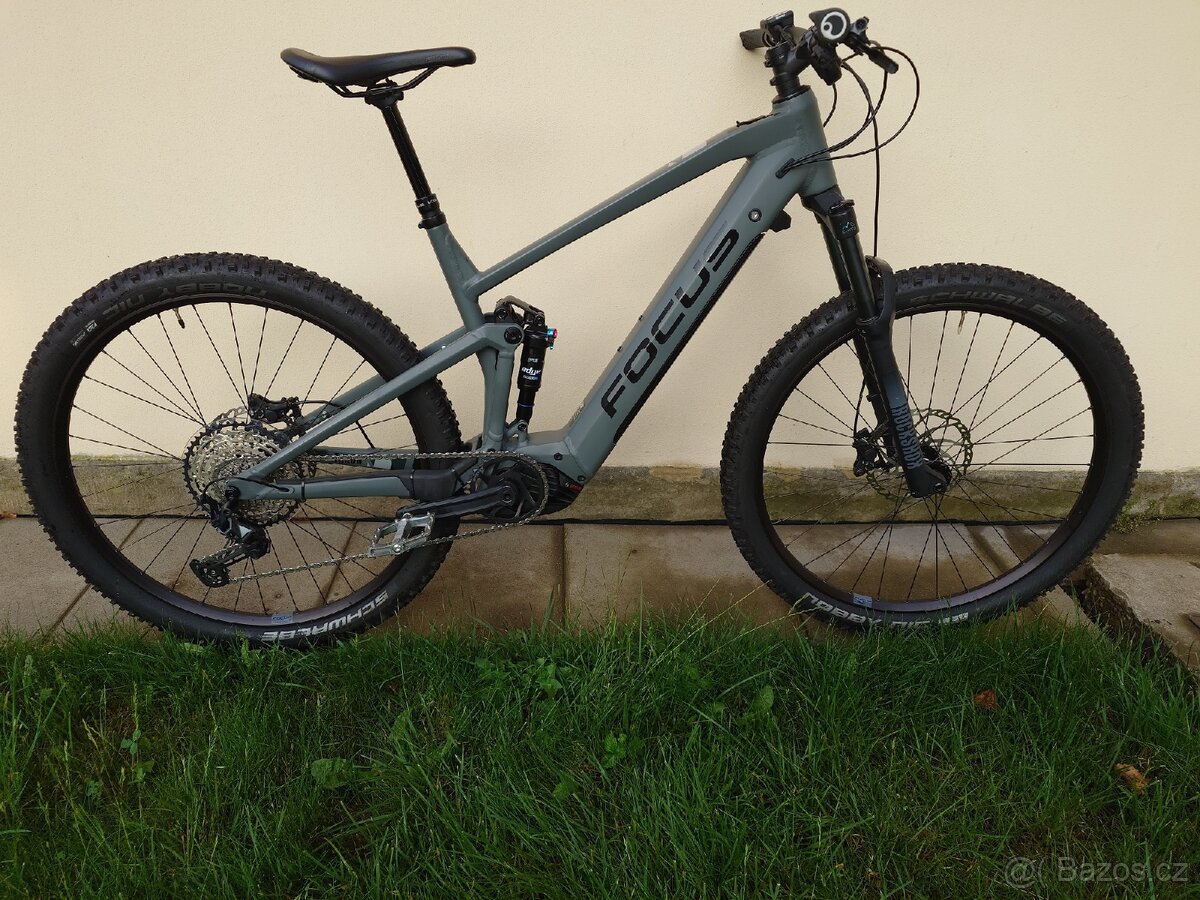 Elektrokolo Focus thron 2