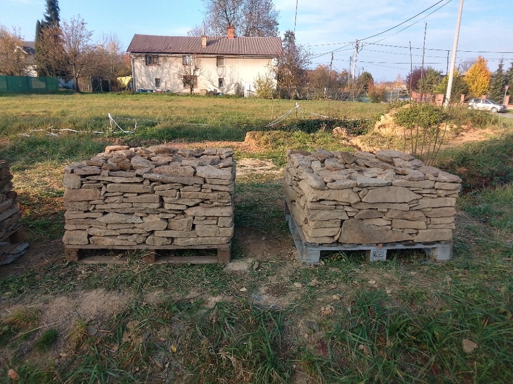 Lícový stavební kámen Odry