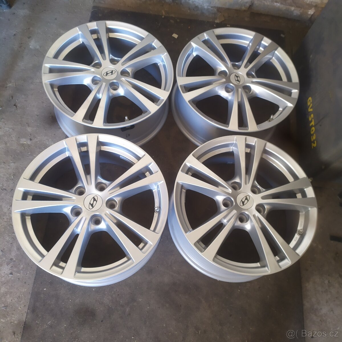 ALU disky 5x114,3 R17 originál hyundai -kia NOVÉ