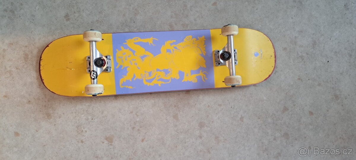Charge TYPHON MH yellow - komplet