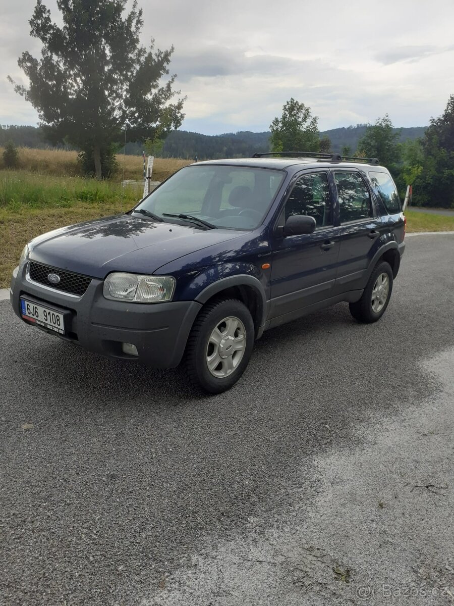 Ford Maverick 2.0i 4x4 - STK
