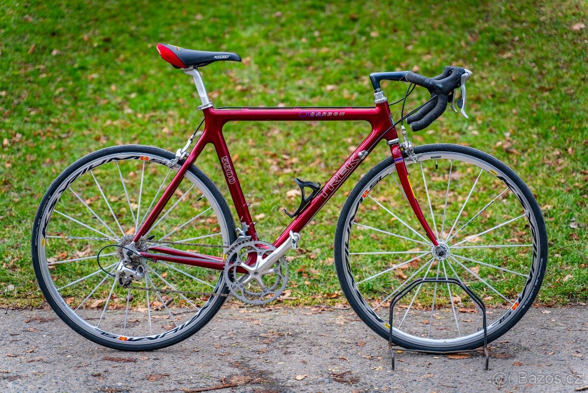 SIlniční kolo Trek 5500 OCLV Carbon