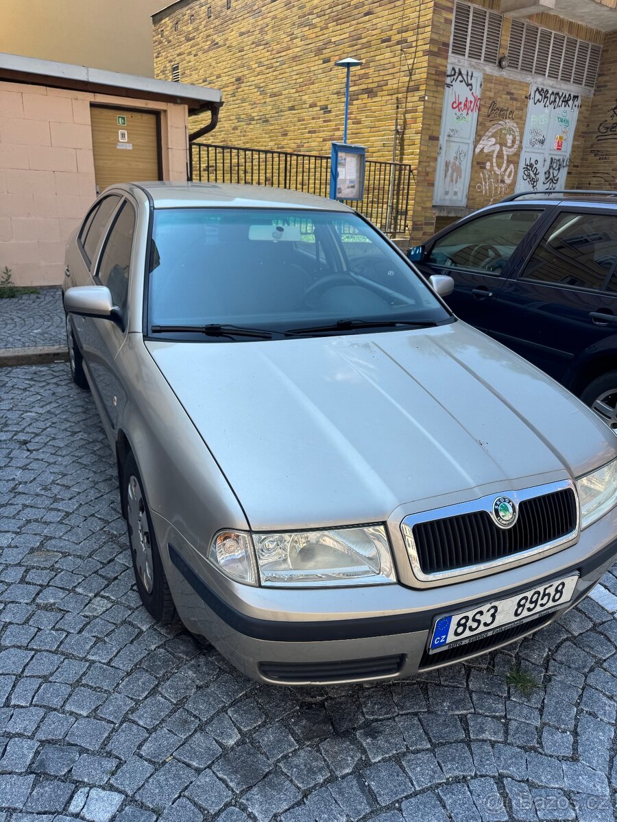 Škoda octavia 1