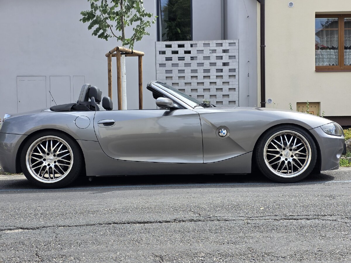 BMW e85