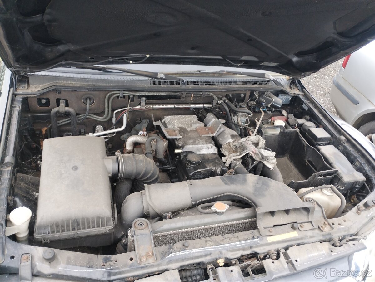 Pajero díly