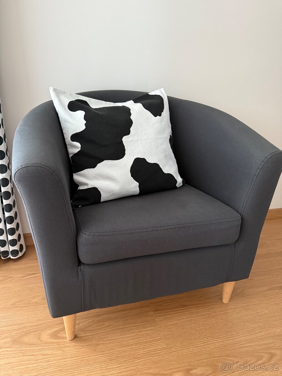 Křeslo IKEA