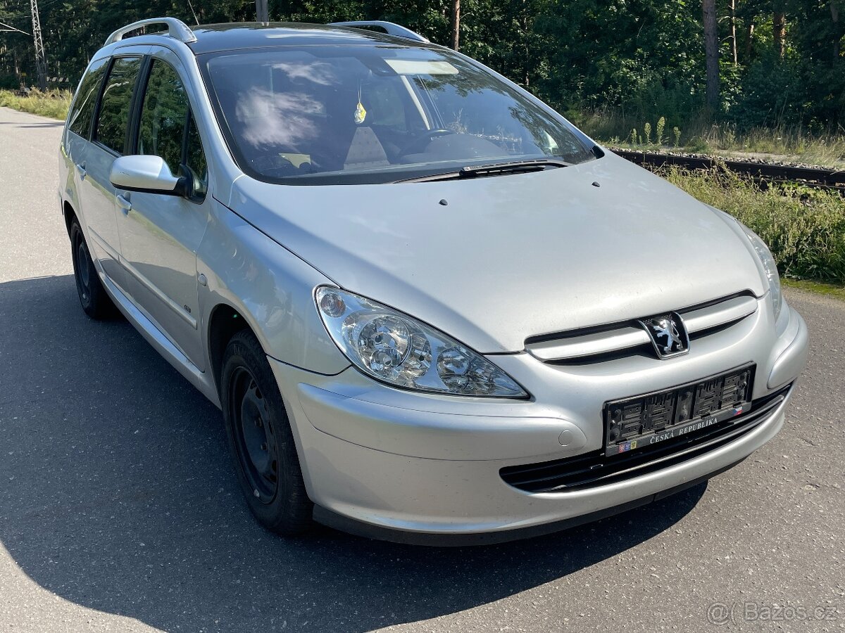 Peugeot 307 1.6 HDi rok 2006 náhradní díly stříbrná