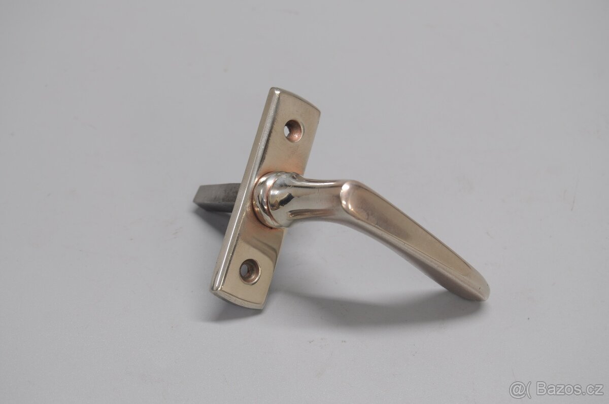 Mosazné okenní kování - půloliva - klička č. 23