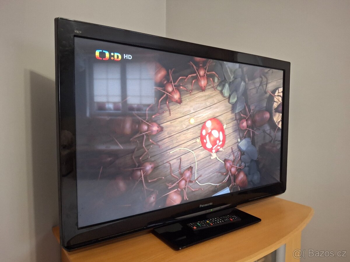 Prodám TV Panasonic 106 cm