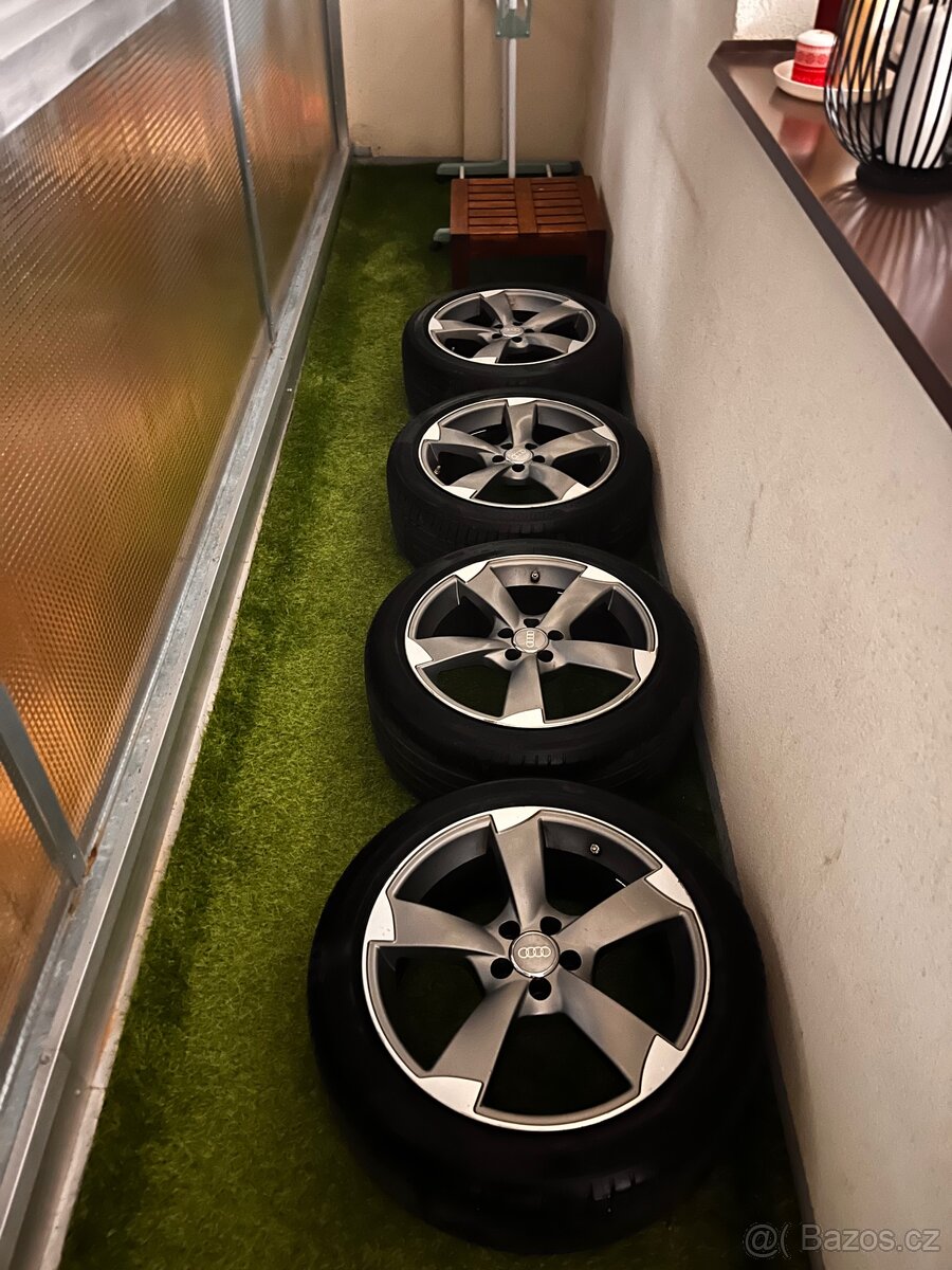 Alu kola s letní pneu 5x100-7,5J H2 /225/45 R17