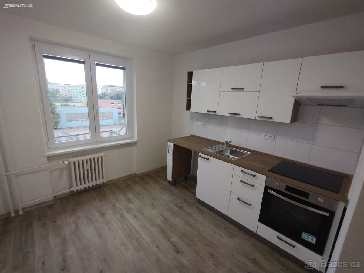 Pronájem bytu 1+1 39m, Opava - Šrámkova