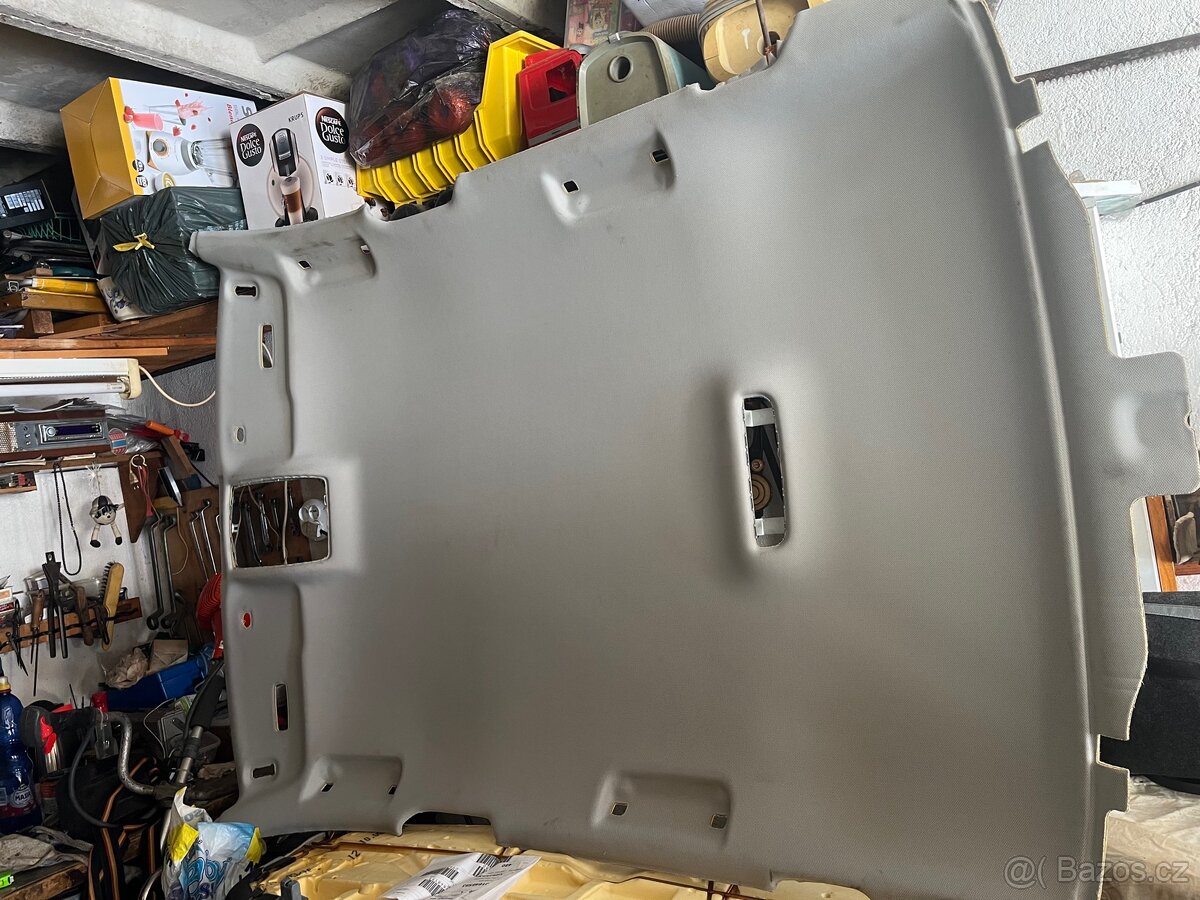 STROPNICE AUDI A3 8P SPORTBACK