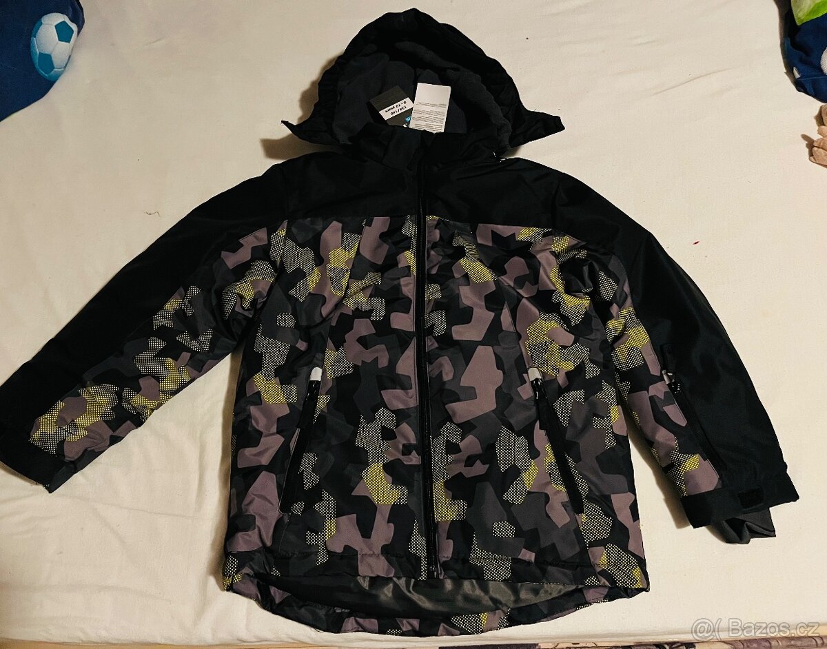 nová zimní bunda 134-140