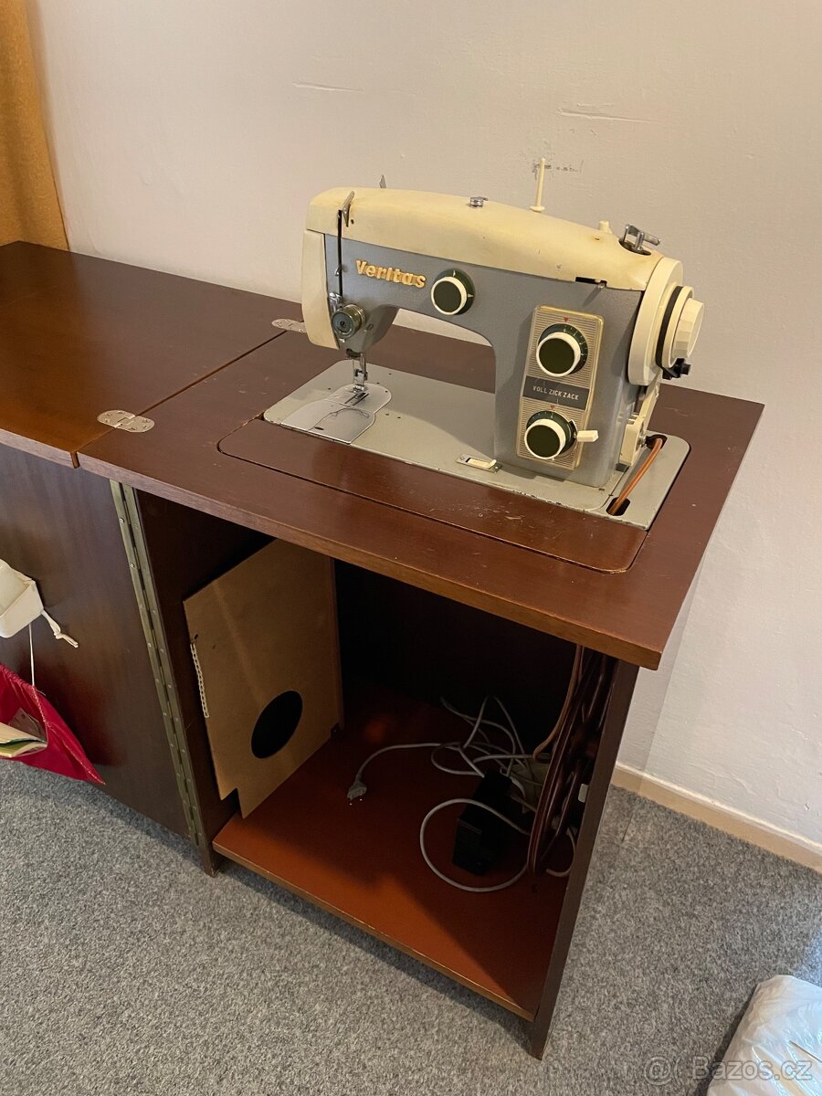 Šicí stroj za odvoz