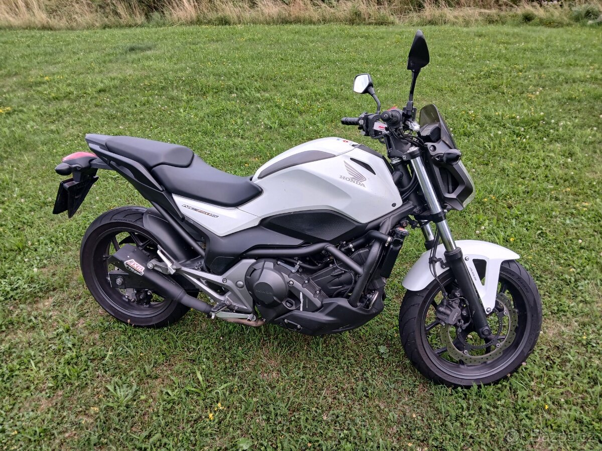 HONDA NC 750 S s DCT