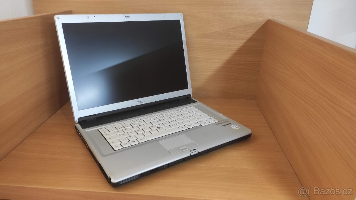 Fujitsu Siemens LifeBook E8210 - ZÁRUKA - FAKTURA