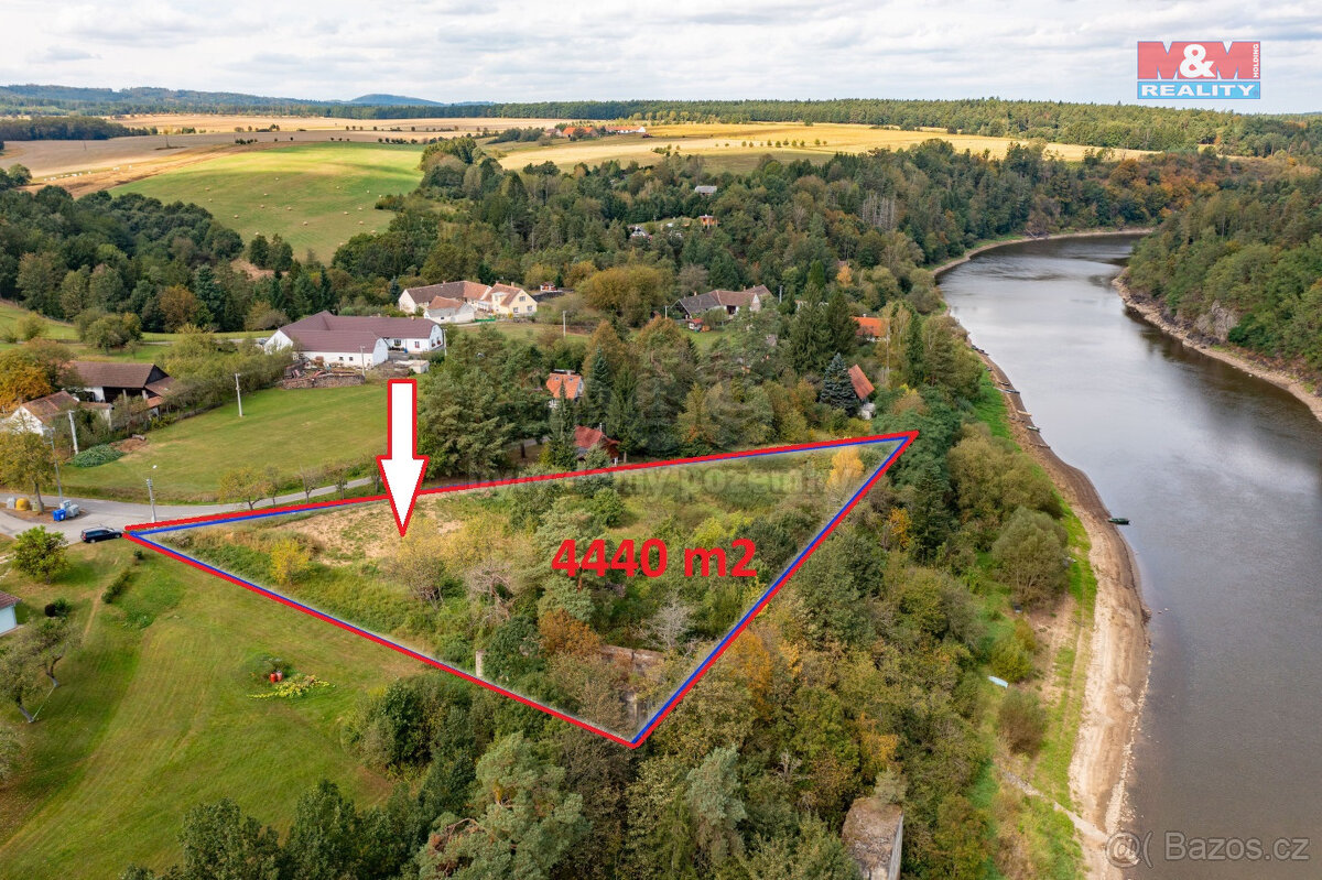 Pozemek k výstavbě srubu, 4440 m², Albrechtice nad Vltavou