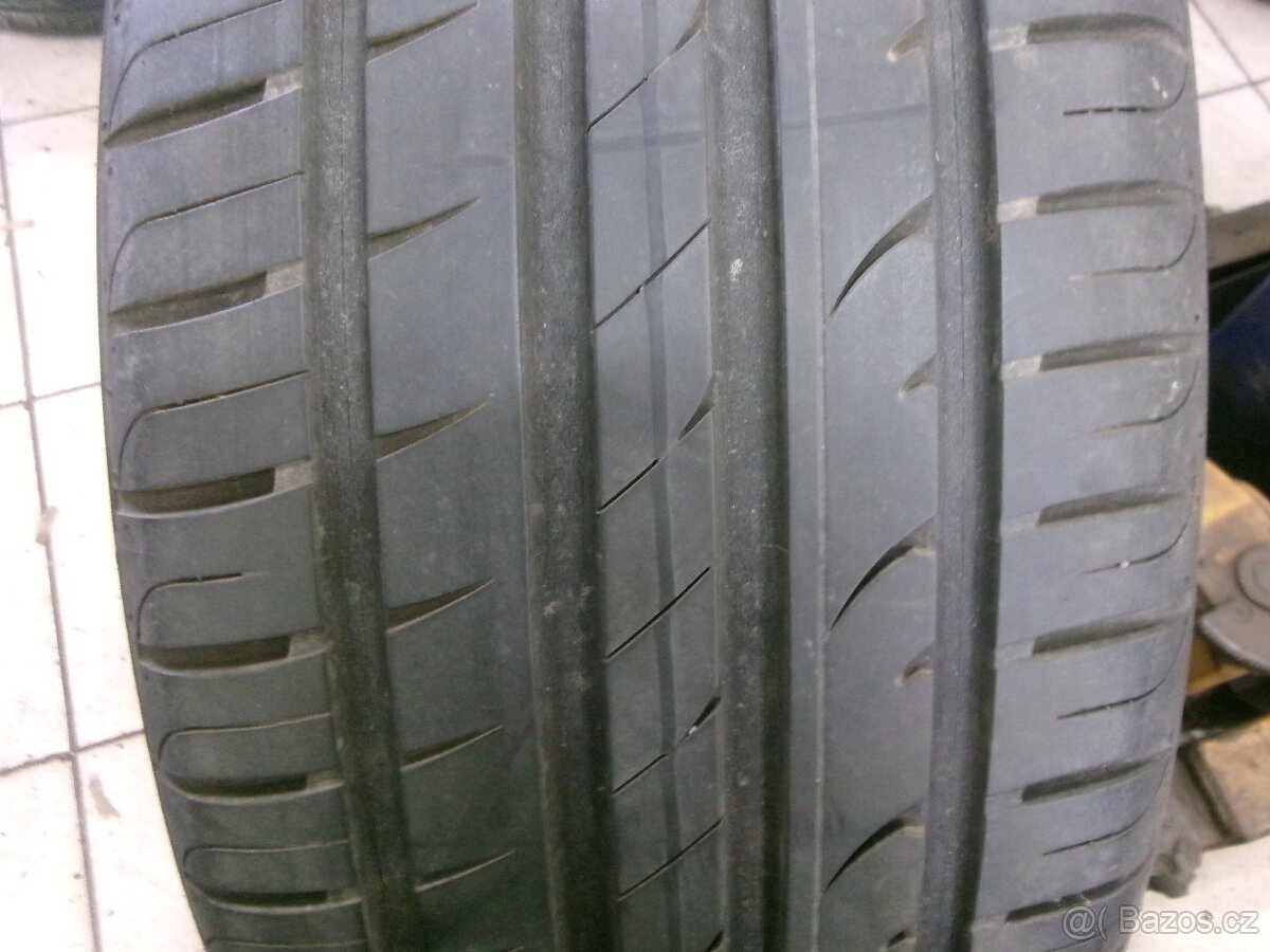 235/45 R18 HANKOOK (5-5,5mm) č.15624