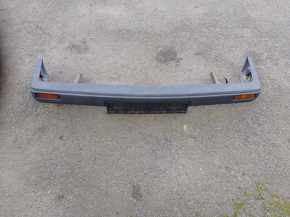Vw Golf mk2 úzký přední nárazník