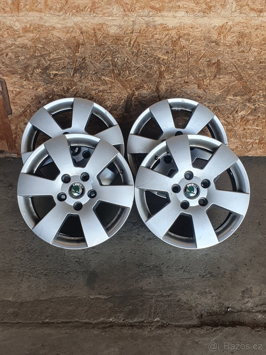 5 x 112 r 15" orig Škoda Alu kola disky elektrony liťáky