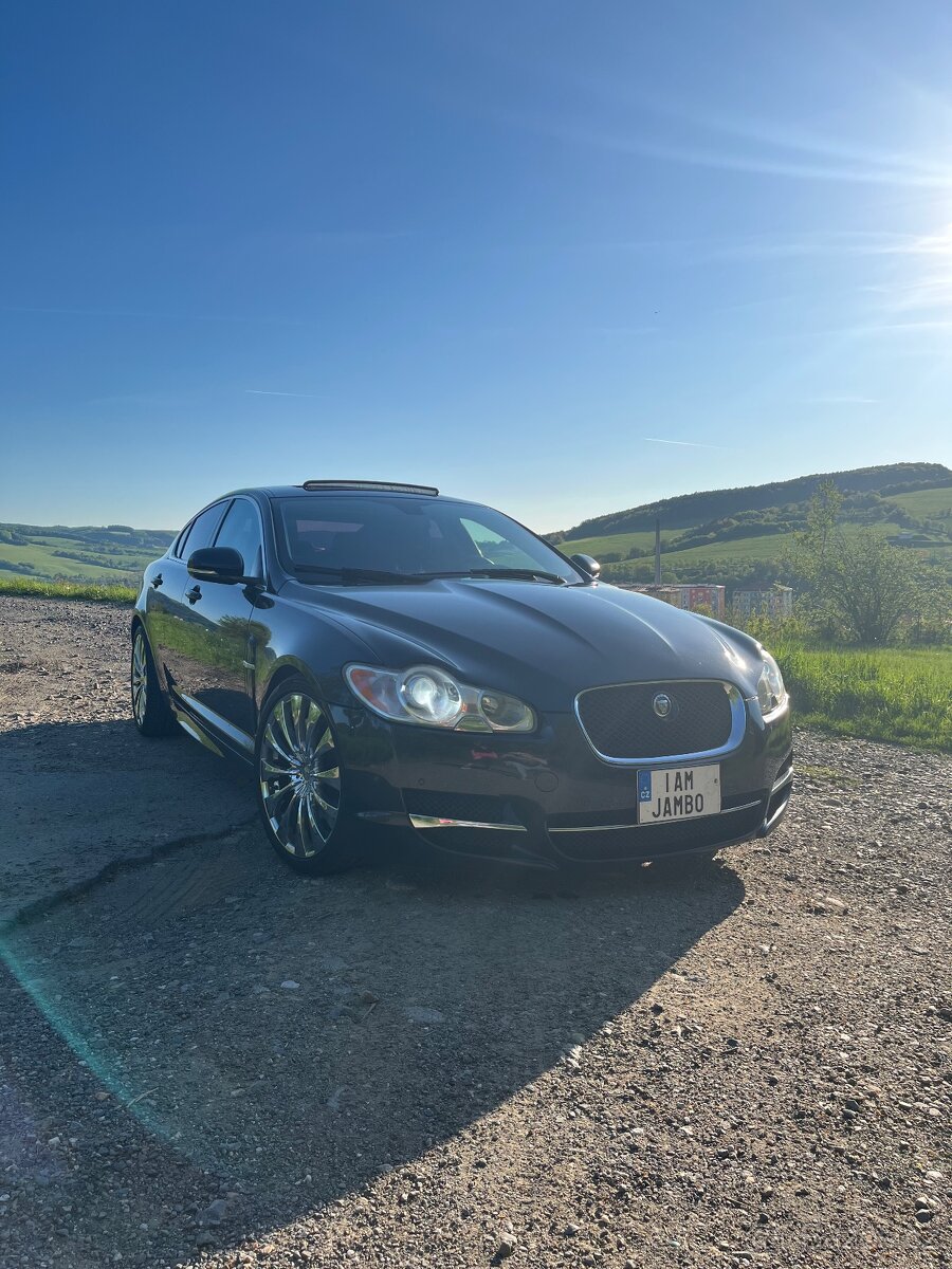 Jaguar XF 3.0D V6 202kW výměna možná