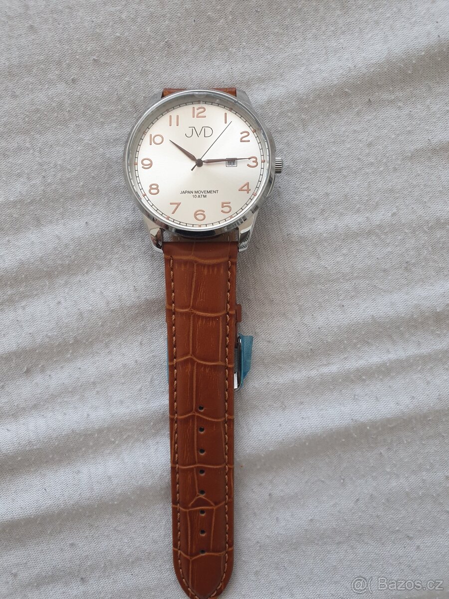 Hodinky JVD