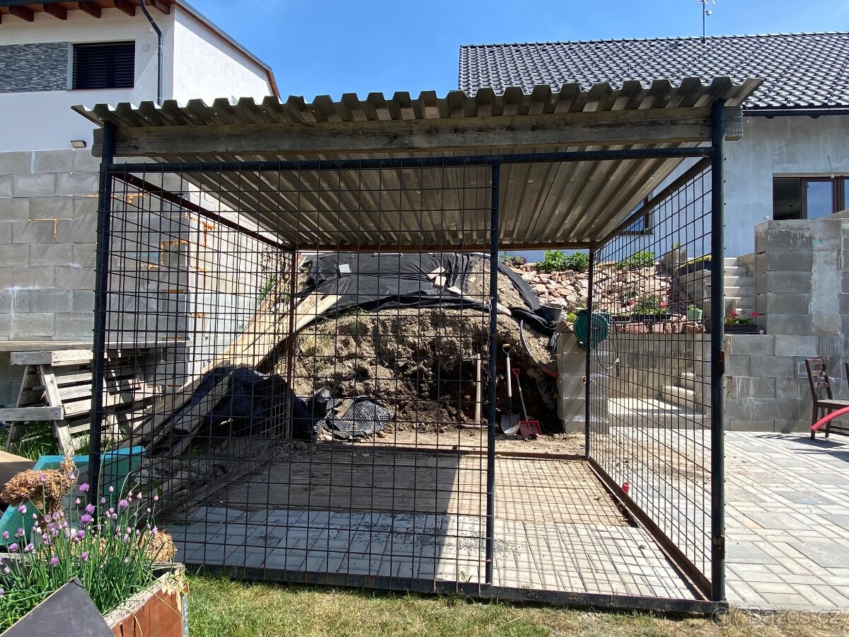 Prodám kotec / voliéru pro psa.
