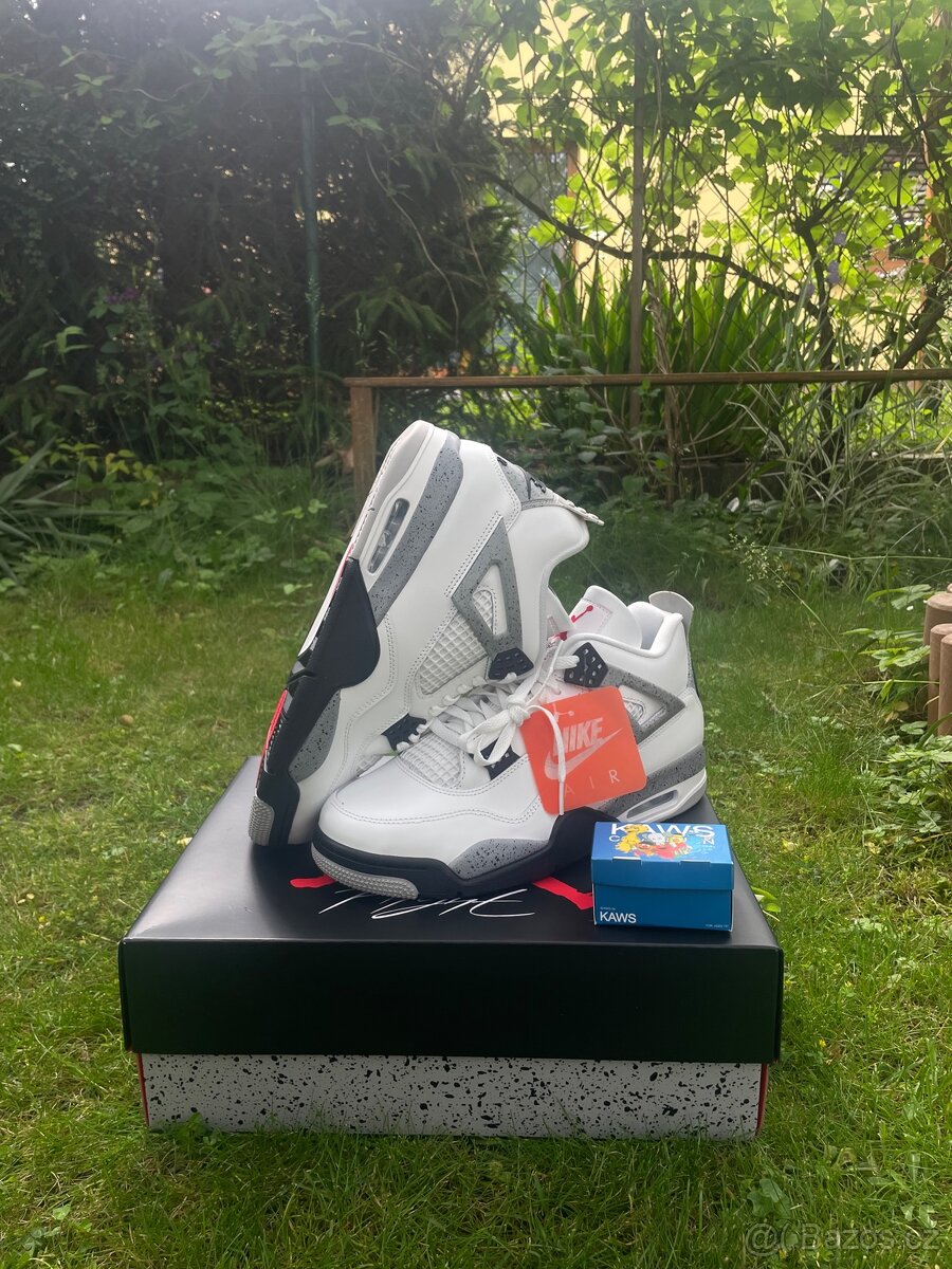 Nike Air Jordan 4 Retro/ White Cement