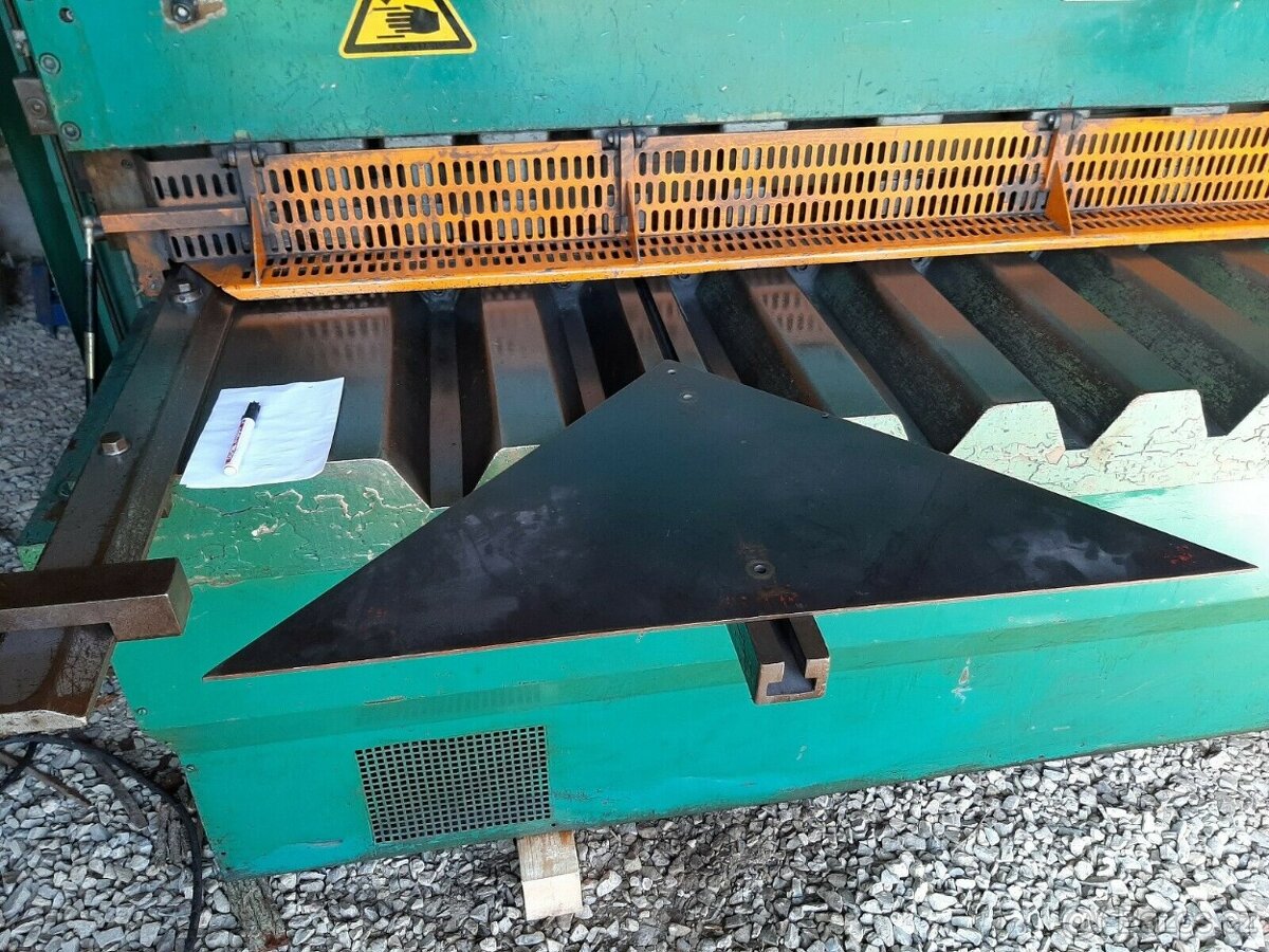 Nůžky na plech, nůžky na plech, nárazové nůžky, hydraulické
